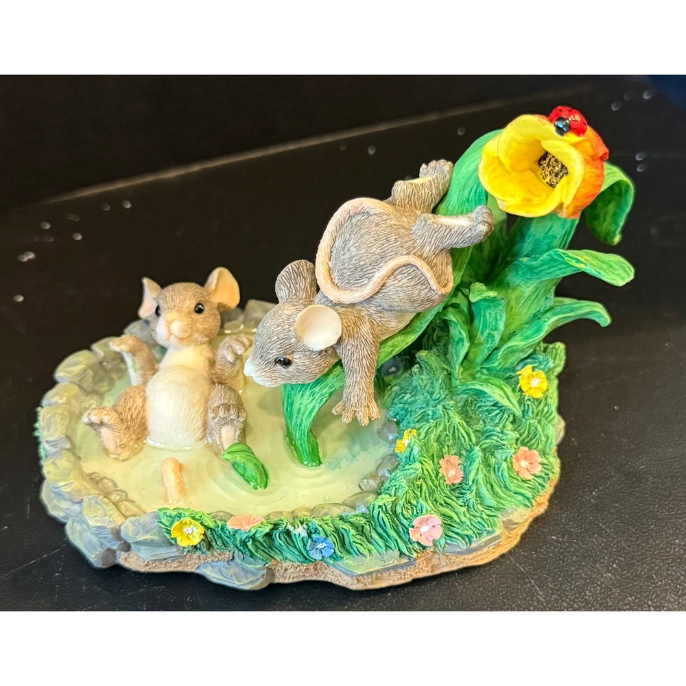 Charming Tails Fitz Floyd Figurine The Waterslide Mouse Mice 87/384
